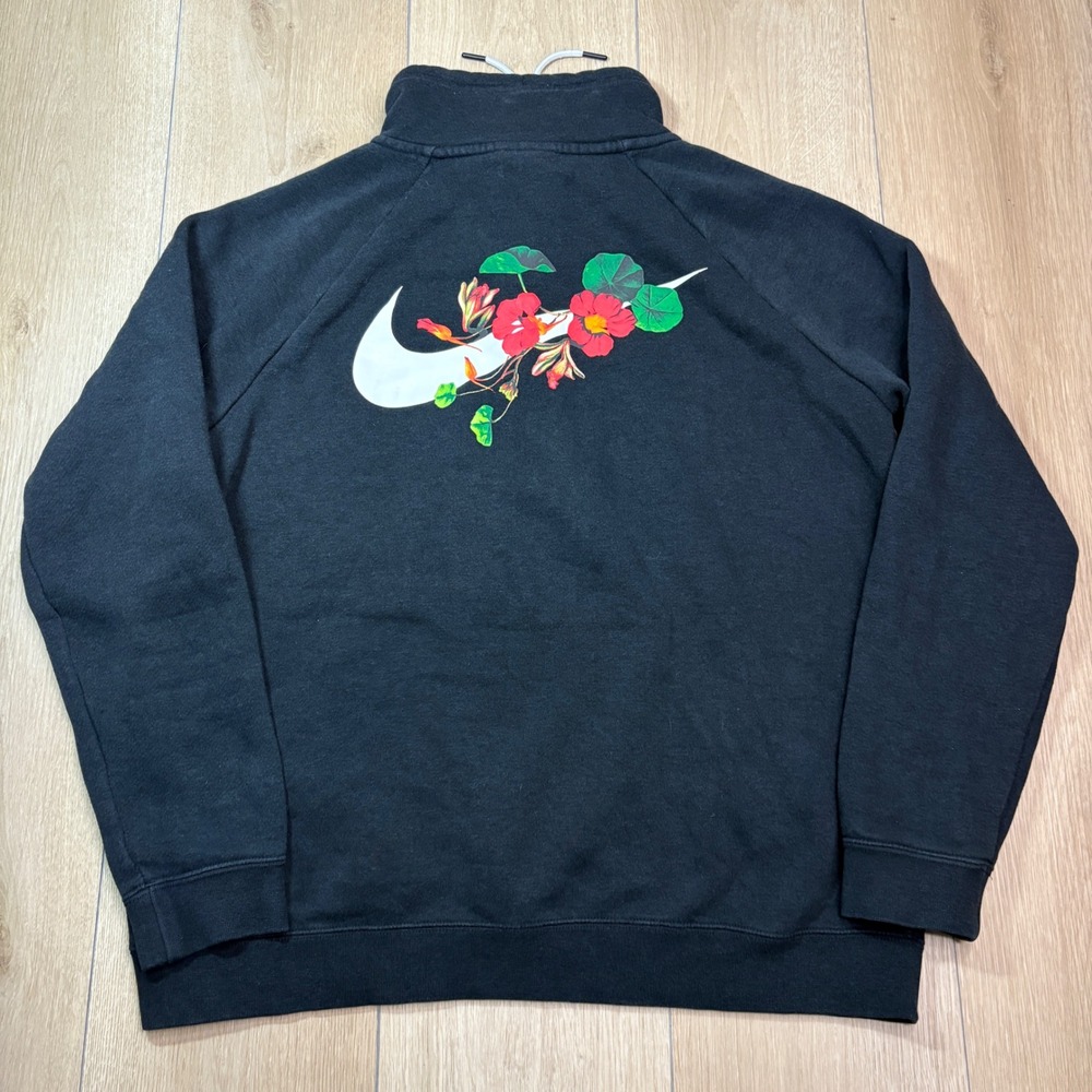 Nike Floral Swoosh Half Zip Pullover Sweatshirt Black Kangaroo Pocket Large 1/2